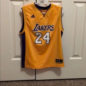 kobe bryant jersey